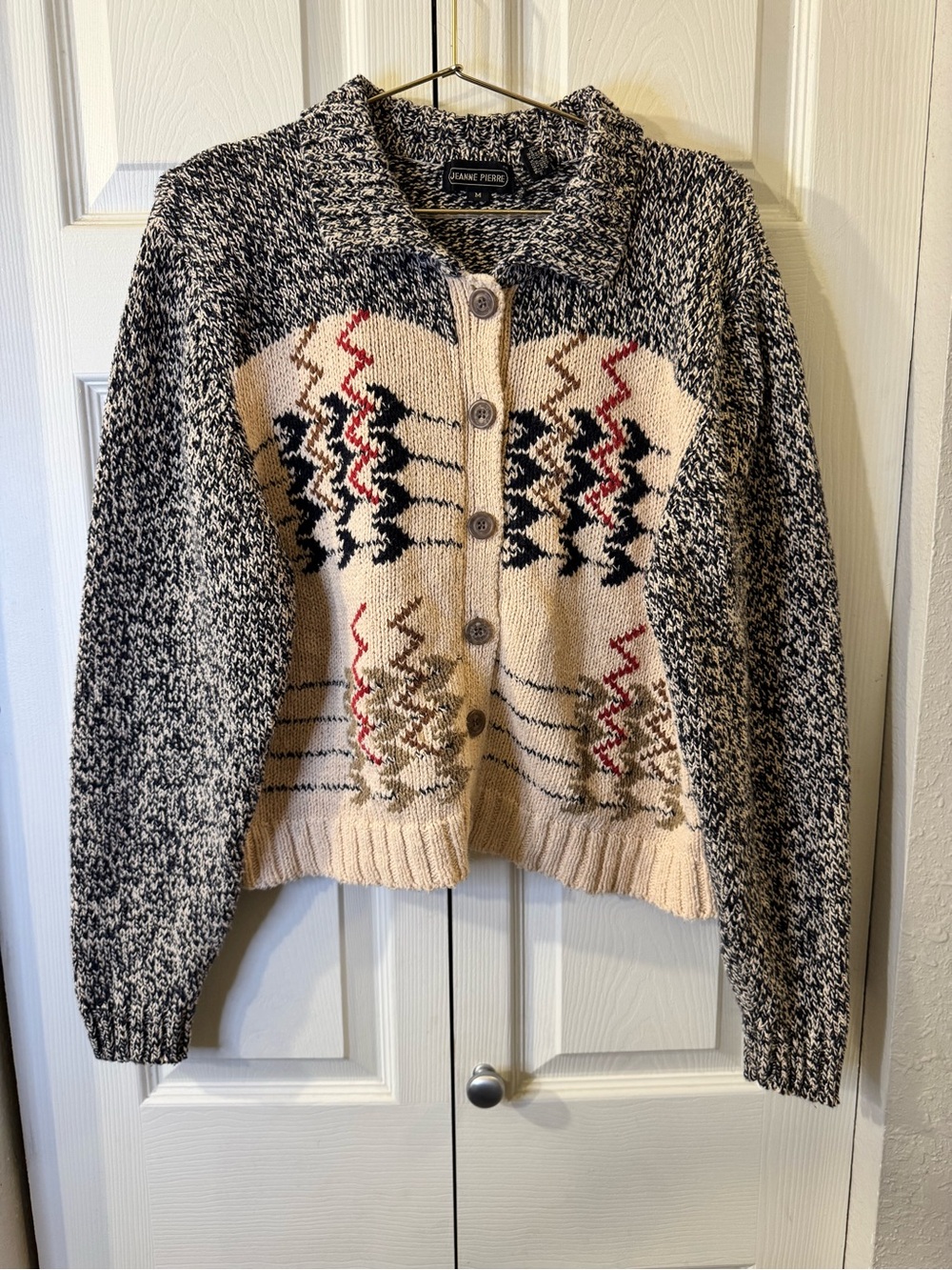 Vintage Jeanne Pierre Women's Black & Cream Patterned Button-Up Sweater